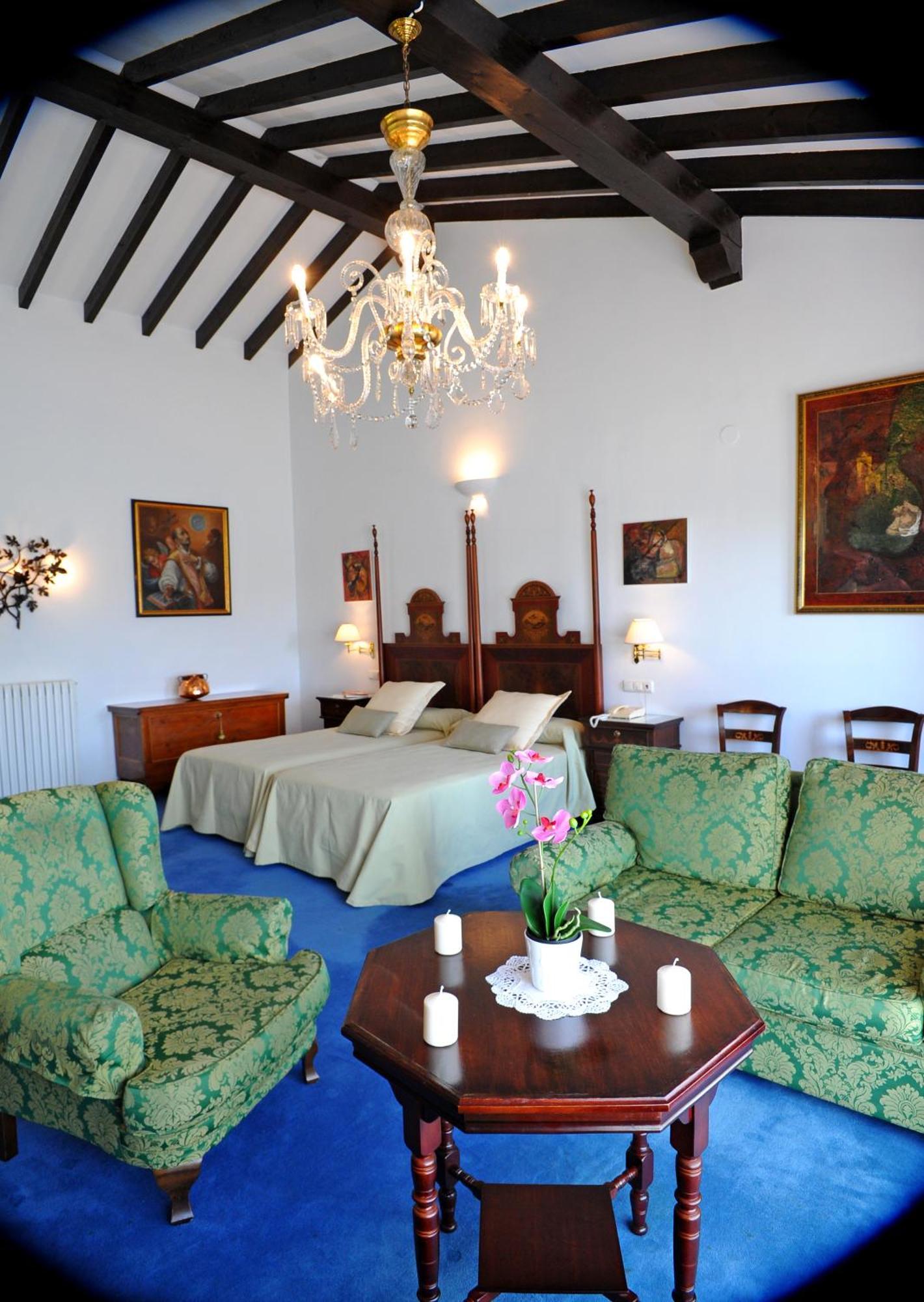 San De 4*