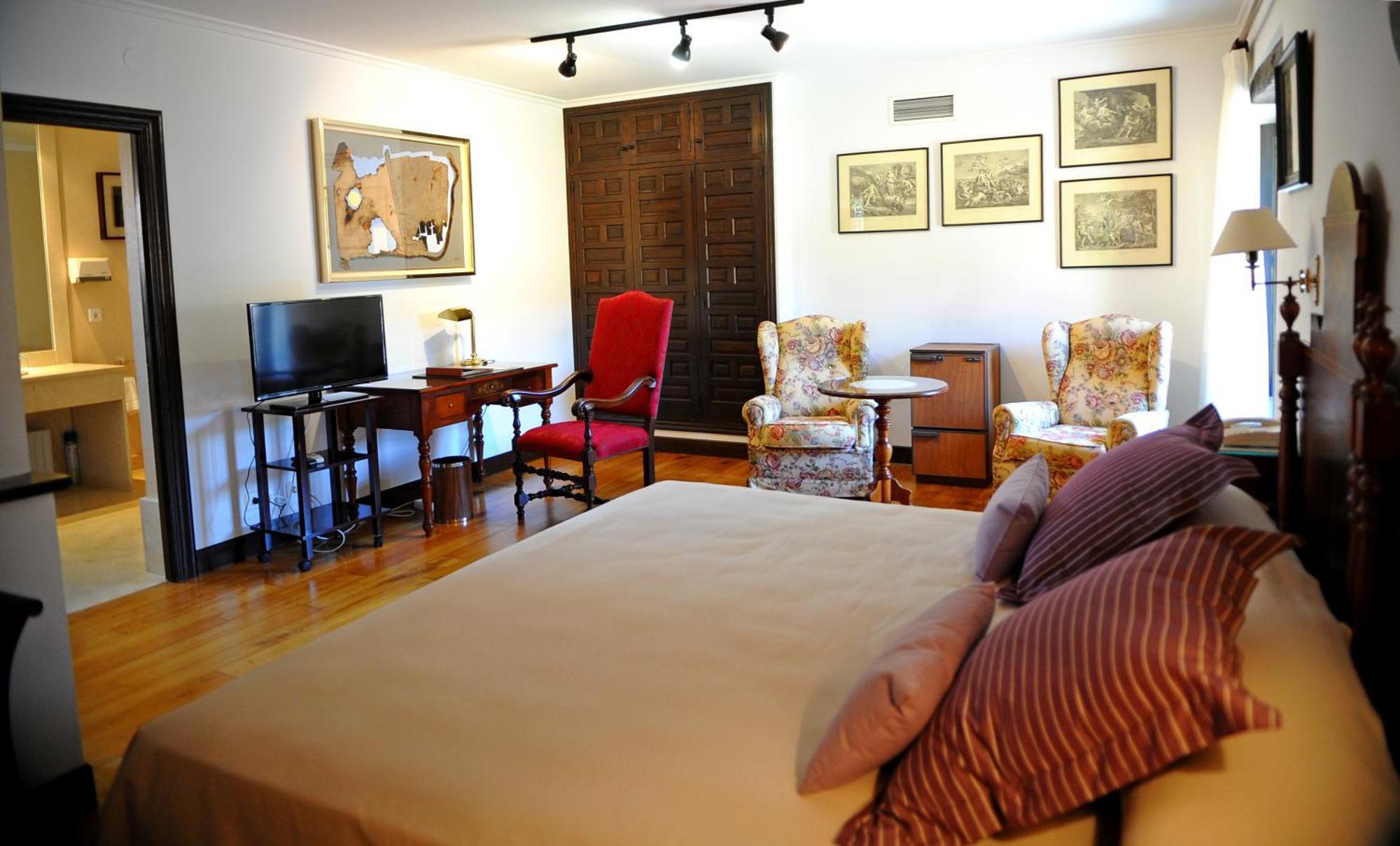San De 4*